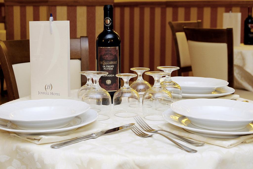 Joyfull Hotel Napoli