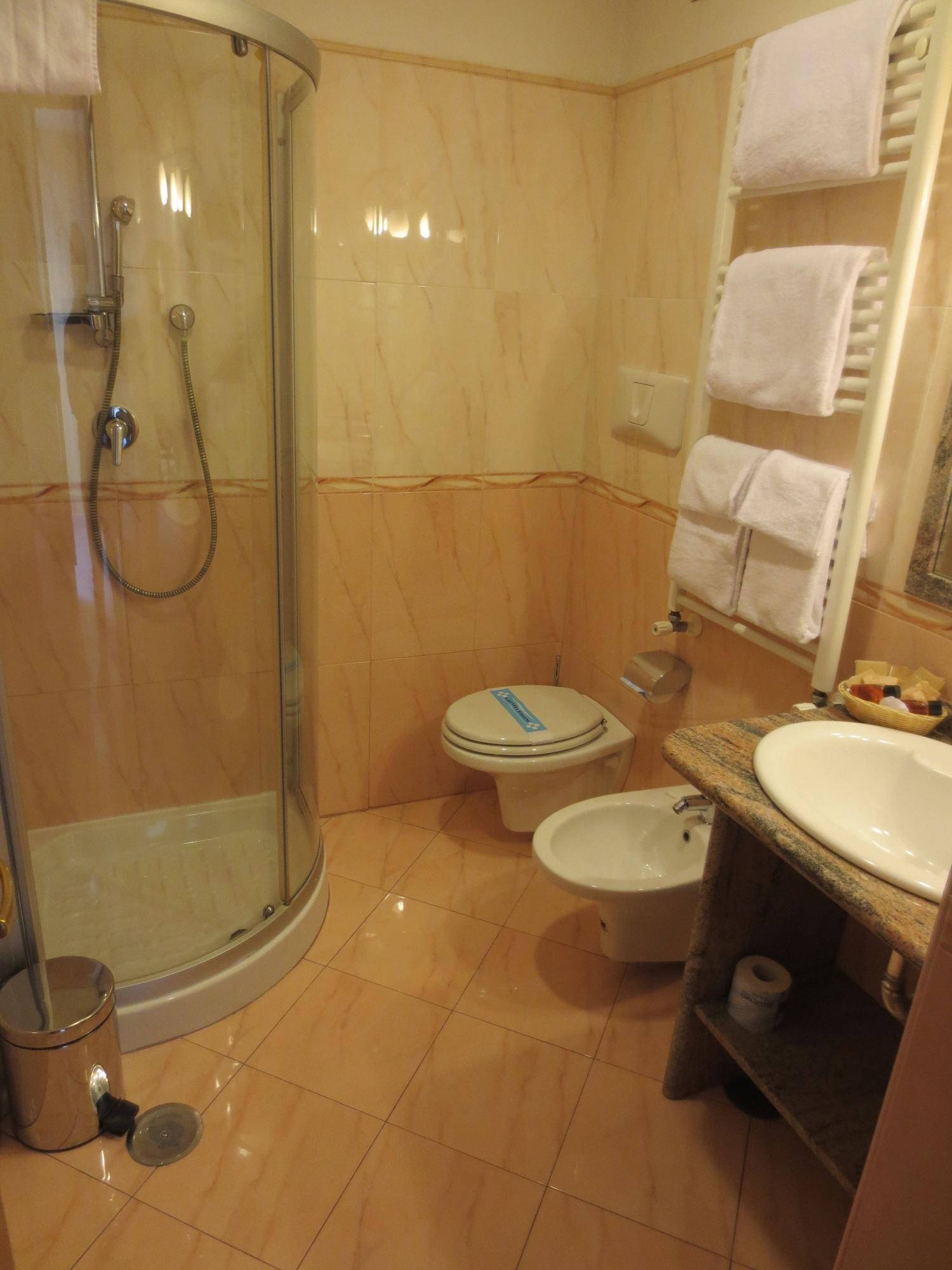 Joyfull Hotel Napoli