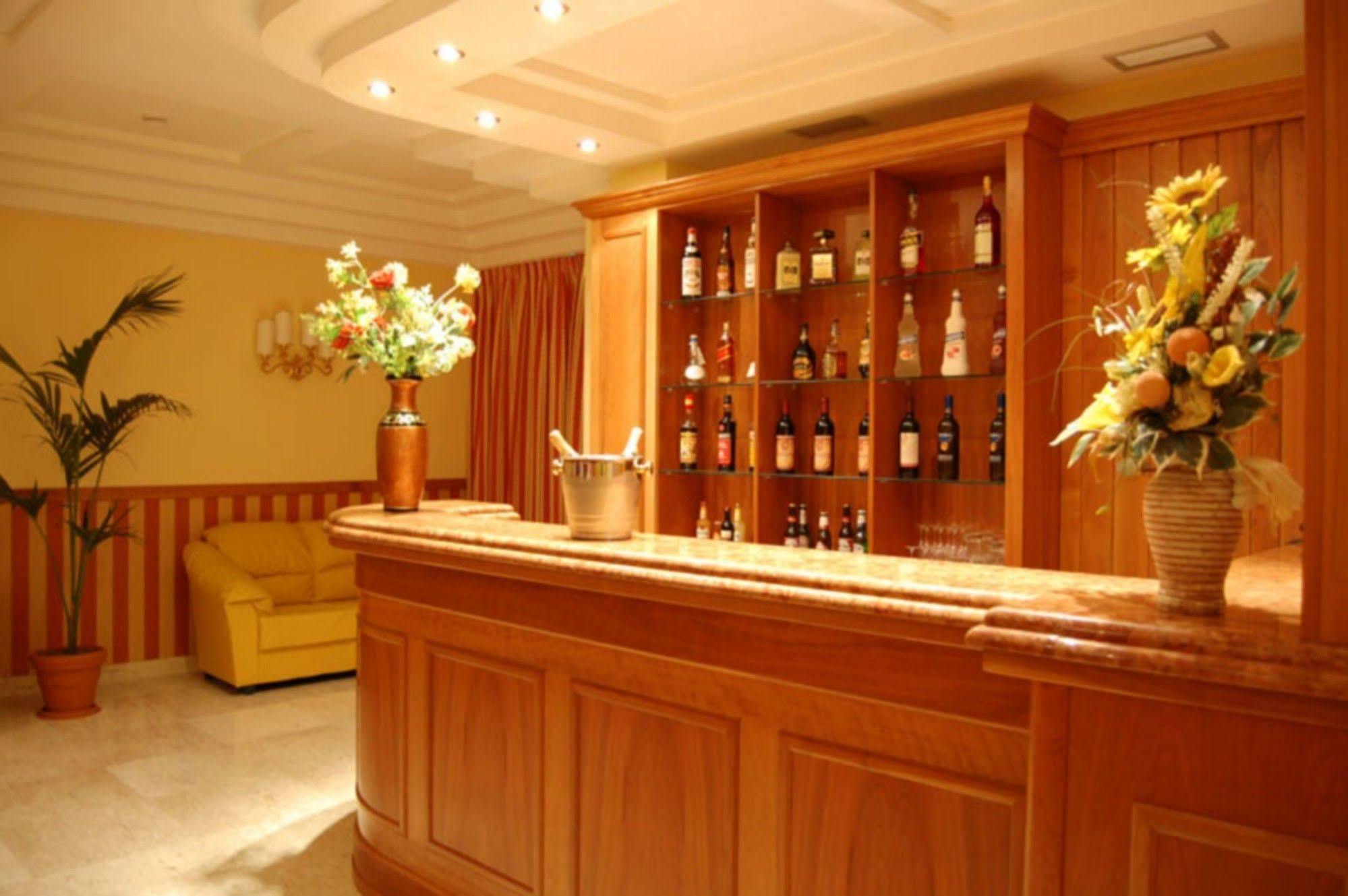Joyfull 3* Napoli