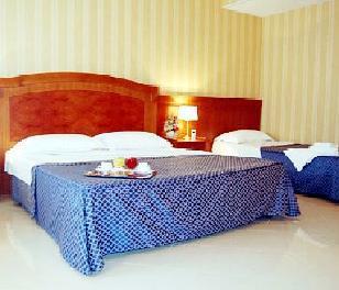 Joyfull 3* Napoli